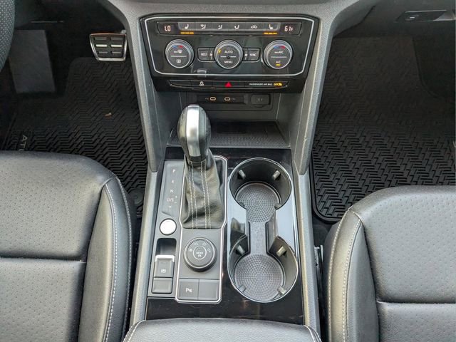 Used 2023 Volkswagen Atlas SEL R-Line AWD/4WD image 19