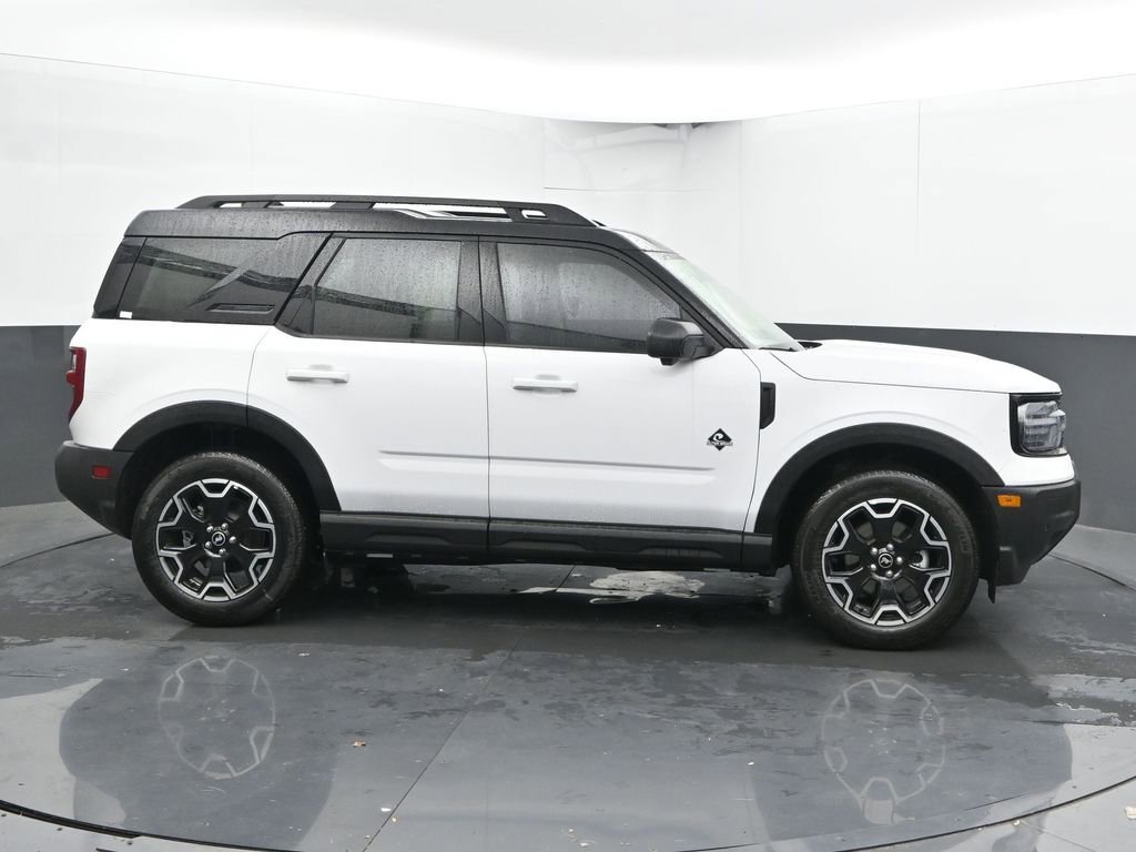 New 2025 Ford Bronco Sport Outer Banks w/ Outer Banks Tech Package+ image 11
