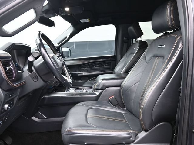 Used 2022 Ford Expedition Platinum AWD/4WD image 6