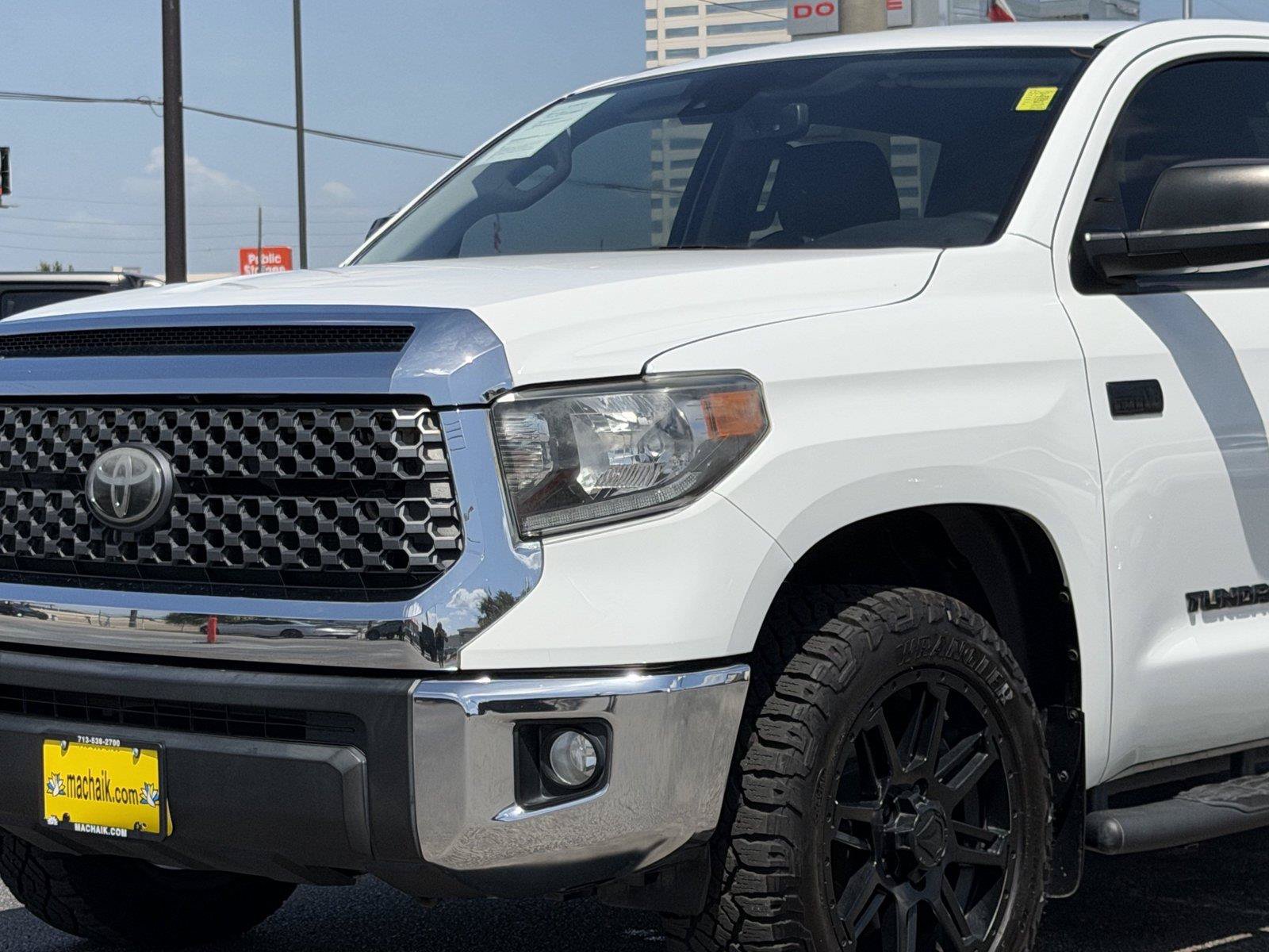 Used 2020 Toyota Tundra SR5 w/ SR5 Upgrade Package RWD image 9