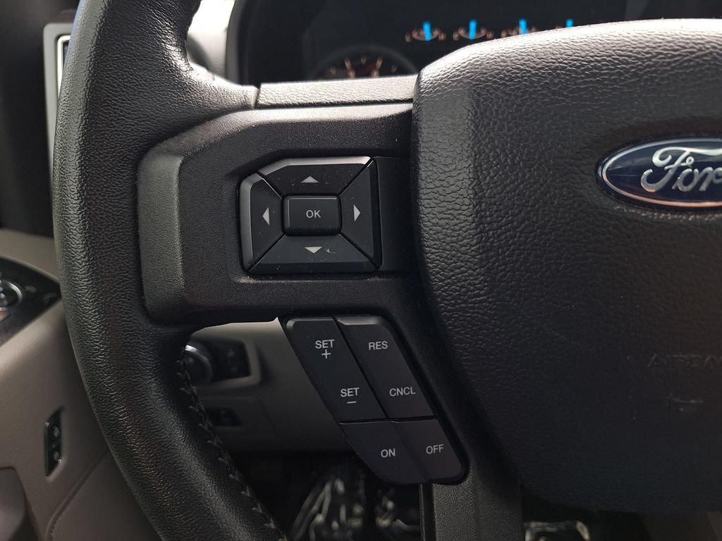 Used 2017 Ford F150 XLT w/ Equipment Group 302A Luxury AWD/4WD image 16