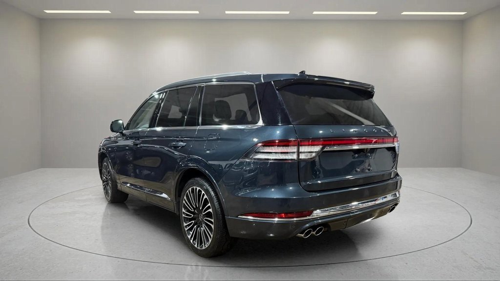 Used 2022 Lincoln Aviator Black Label w/ Class IV Trailer Tow Package image 17