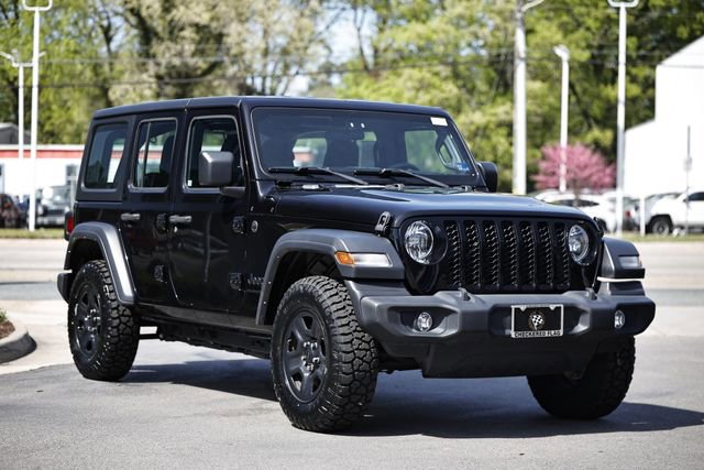 Used 2024 Jeep Wrangler Sport image 12