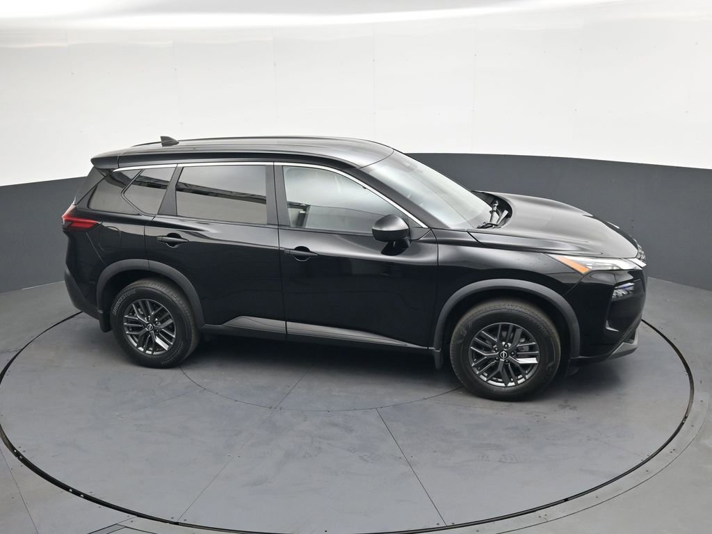 Used 2023 Nissan Rogue S FWD image 31