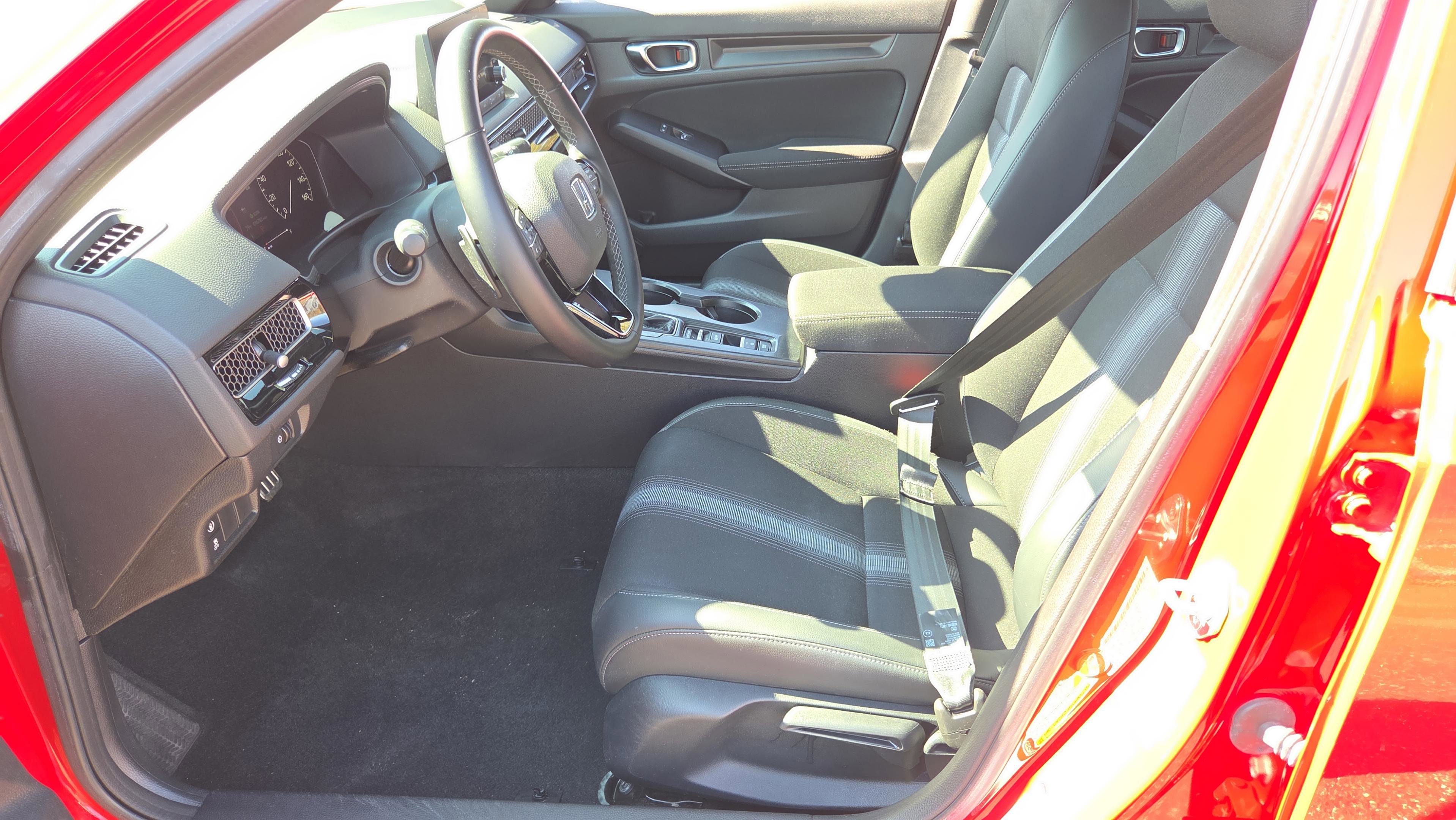 Used 2023 Honda Civic Sport image 12