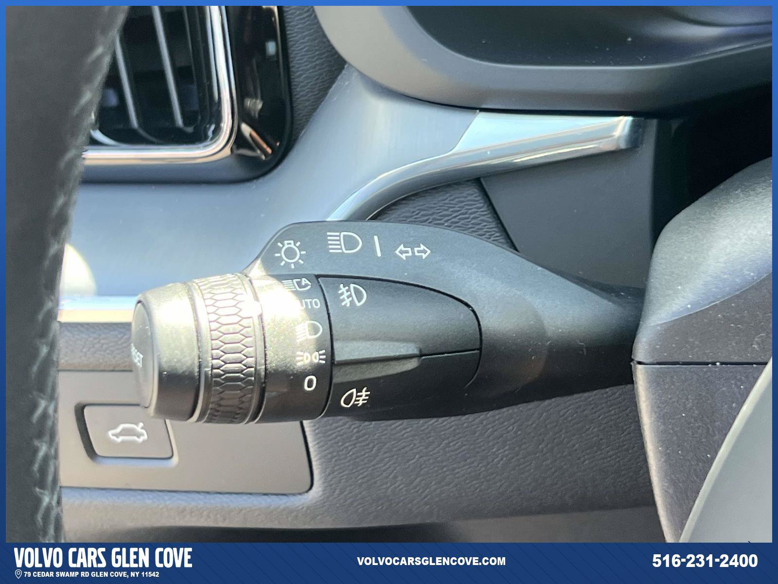 Used 2024 Volvo XC60 B5 Core w/ Protection Package Premier AWD/4WD image 24