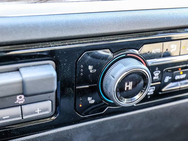 Used 2026 Chevrolet Silverado 1500 LT AWD/4WD image 32