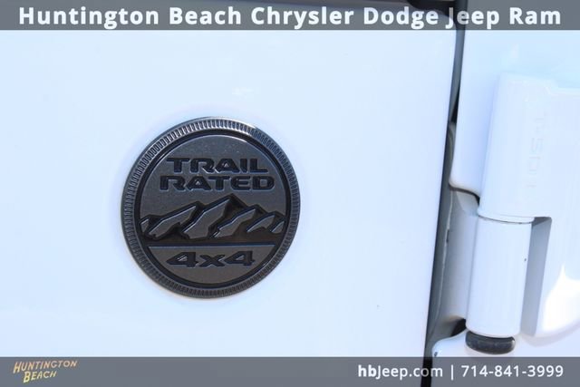 Used 2023 Jeep Wrangler Sport image 7