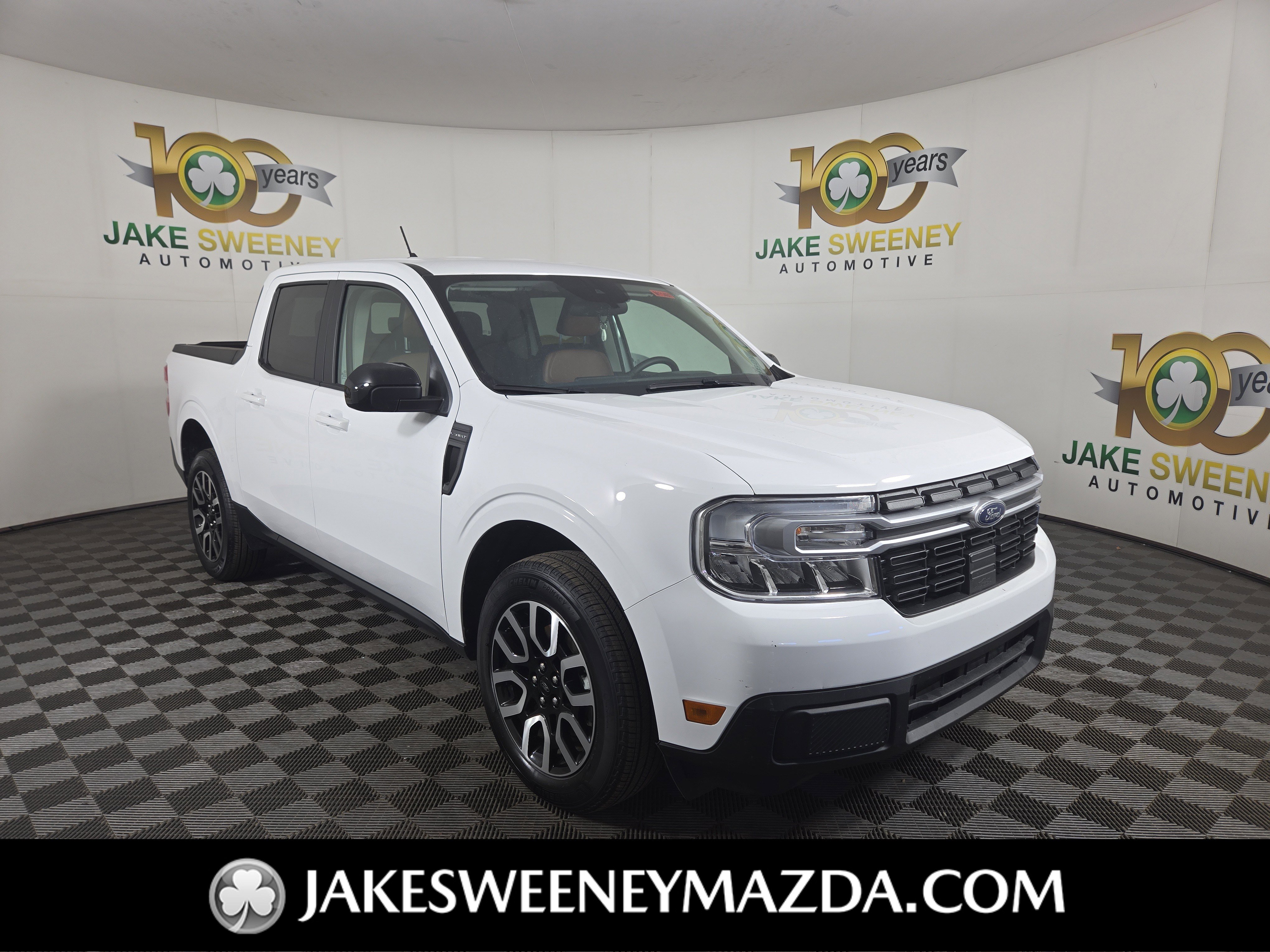 Used 2024 Ford Maverick Lariat image 1