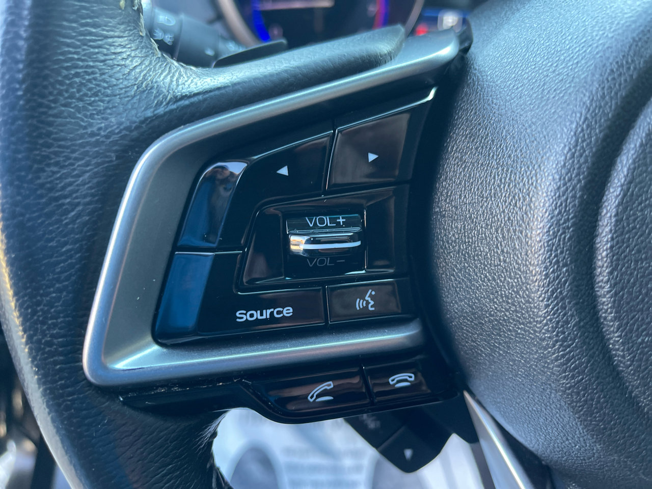 Used 2018 Subaru Outback 2.5i Limited image 16