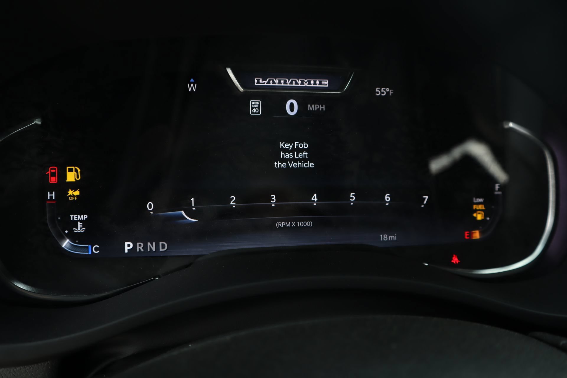 New 2026 RAM 2500 Laramie AWD/4WD image 4