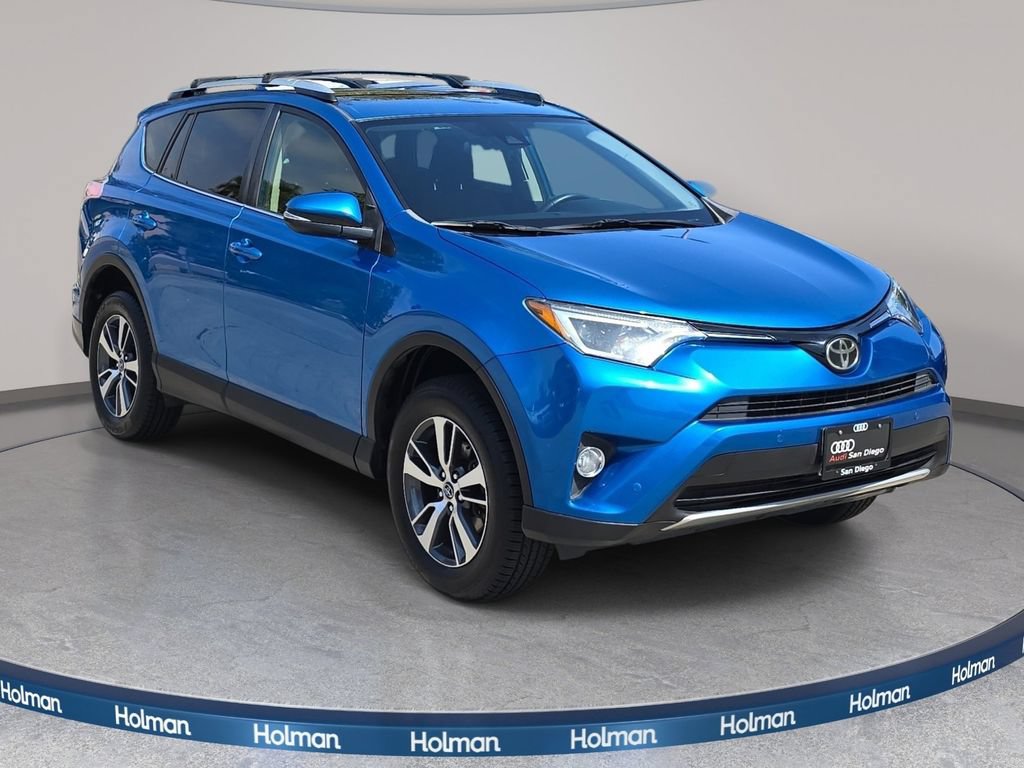 Used 2016 Toyota RAV4 XLE FWD image 4