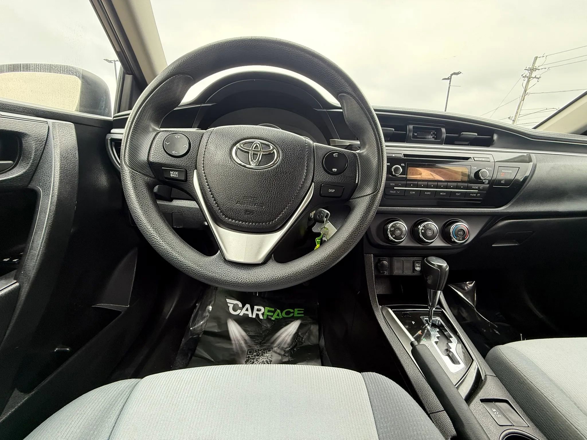 Used 2014 Toyota Corolla L FWD image 23