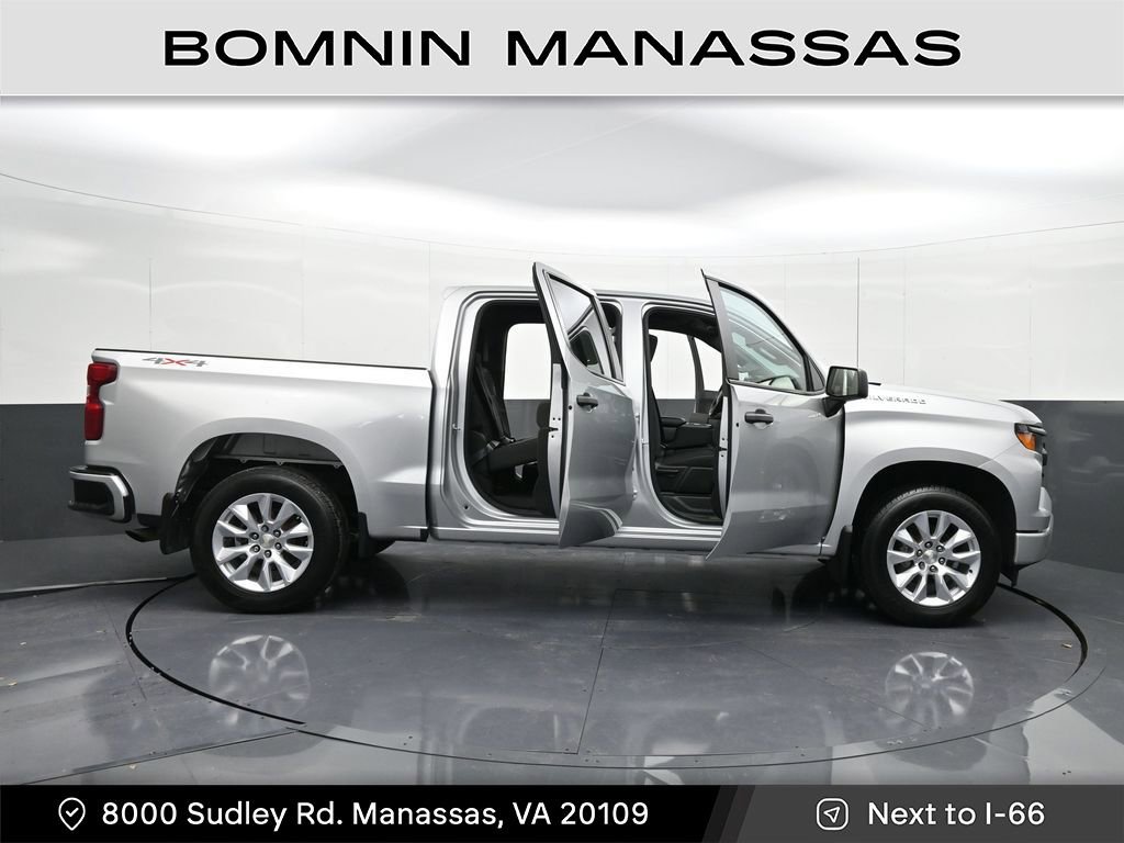 Used 2022 Chevrolet Silverado 1500 Custom image 36