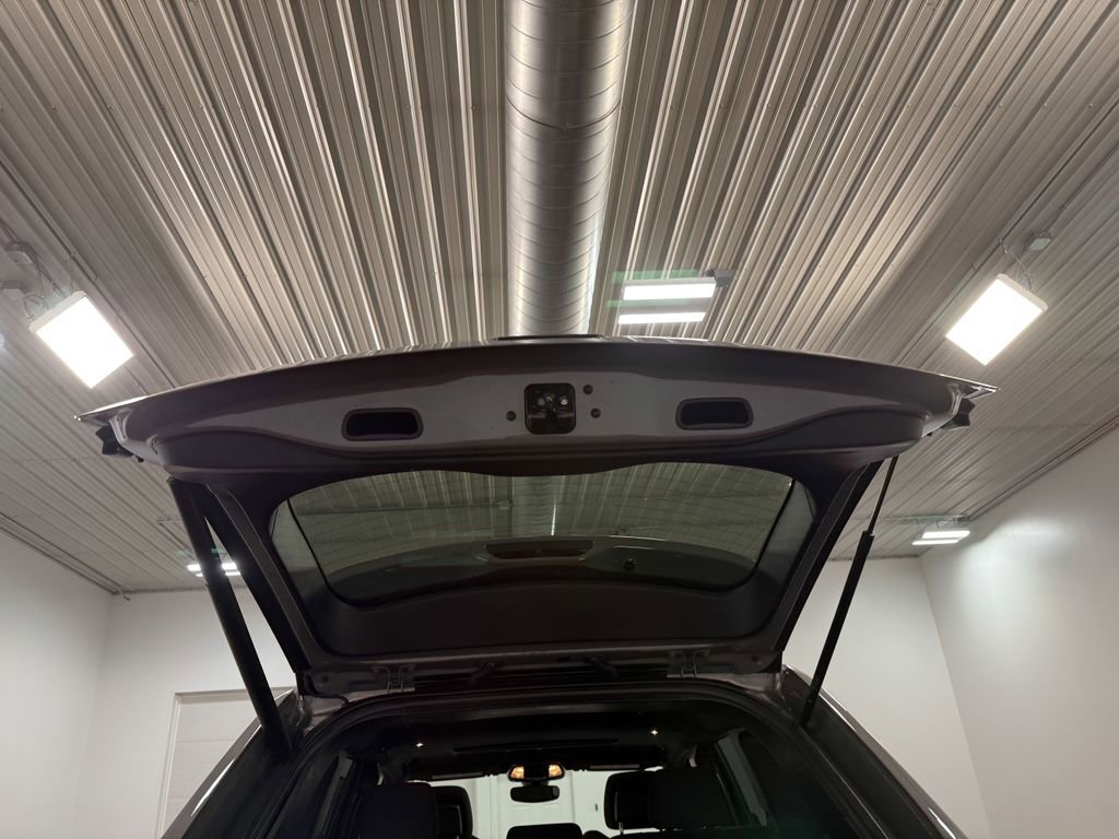 Used 2019 Jeep Grand Cherokee Laredo AWD/4WD image 74