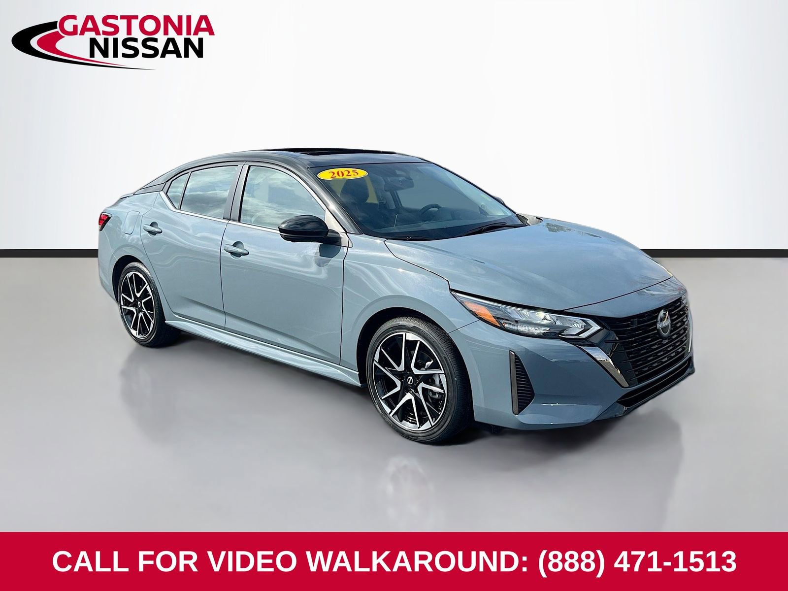 Used 2025 Nissan Sentra SR w/ SR Premium Package image 1