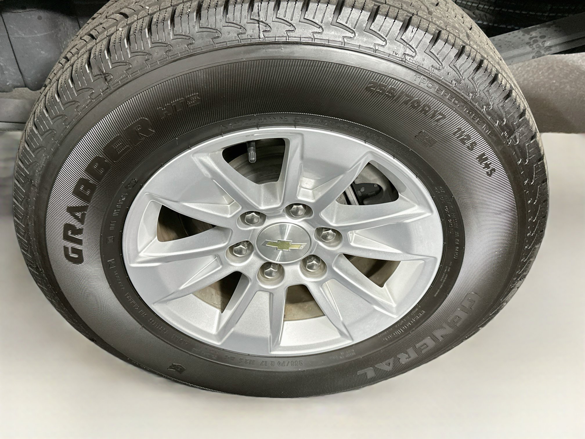 Used 2021 Chevrolet Silverado 1500 LT RWD image 11