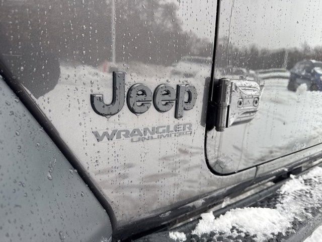 Used 2020 Jeep Wrangler Unlimited Sport image 27