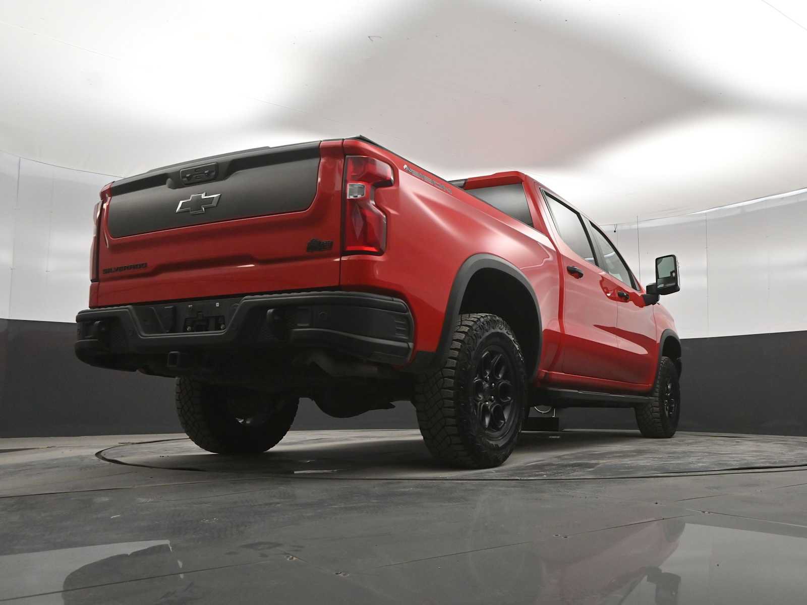 Used 2024 Chevrolet Silverado 1500 ZR2 w/ ZR2 Bison Edition AWD/4WD image 37