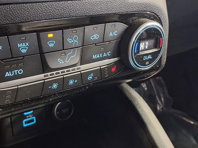 Used 2021 Ford Escape Titanium image 5