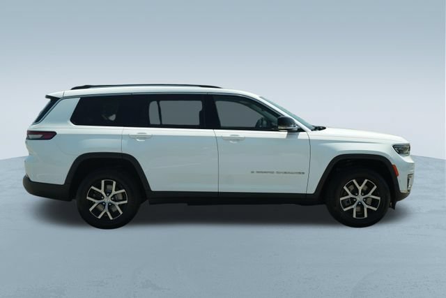 Used 2023 Jeep Grand Cherokee L Limited w/ Luxury Tech Group II AWD/4WD image 10