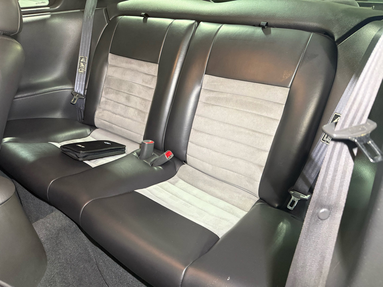 Used 2001 Ford Mustang Cobra image 25