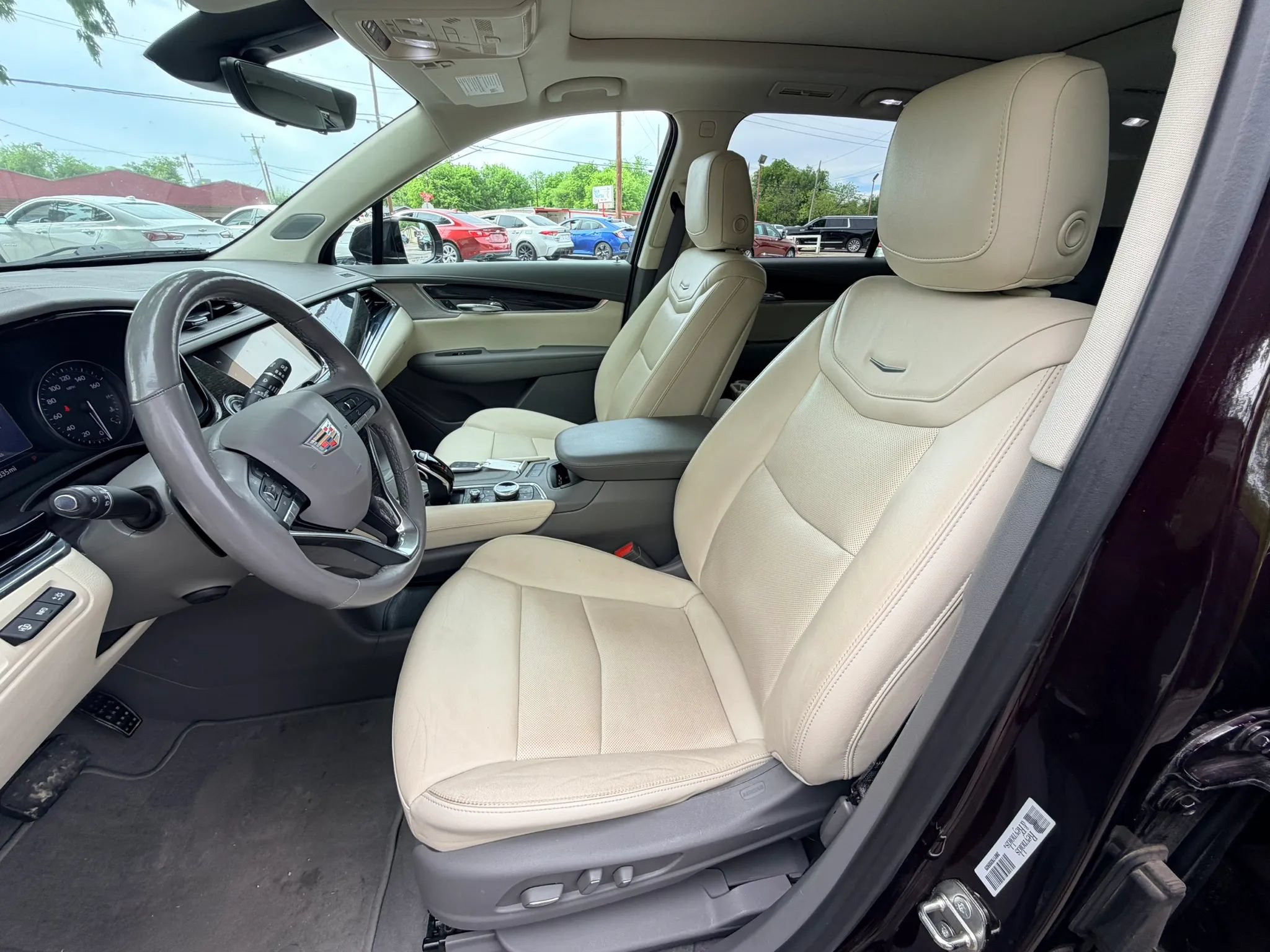 Used 2020 Cadillac XT6 Premium Luxury FWD image 20