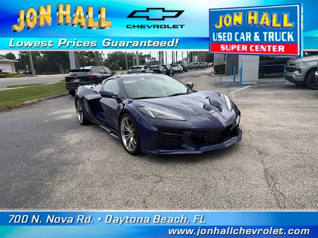 Used 2025 Chevrolet Corvette Z06 RWD image 16