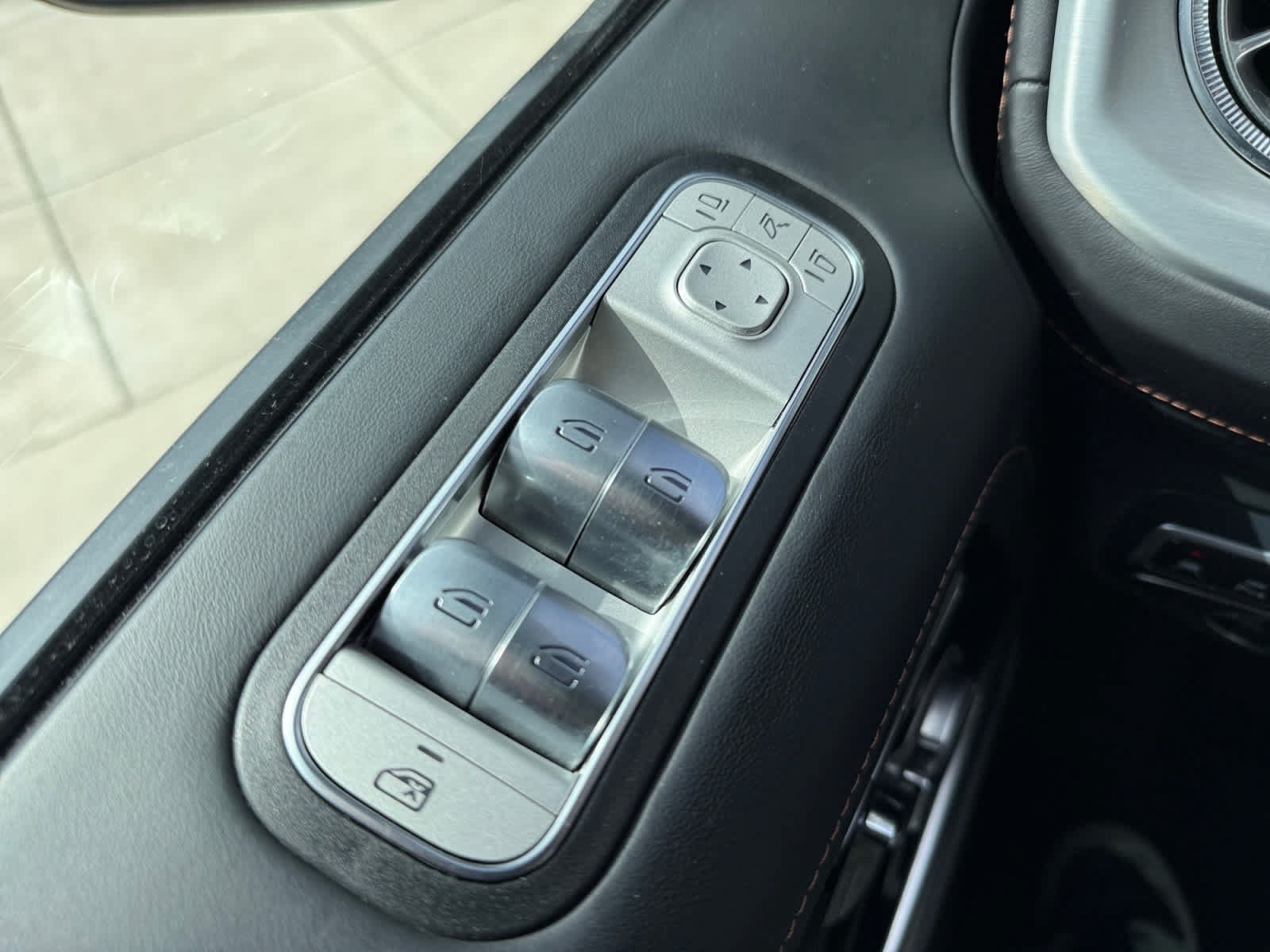 Used 2021 Mercedes-Benz G 550 image 22