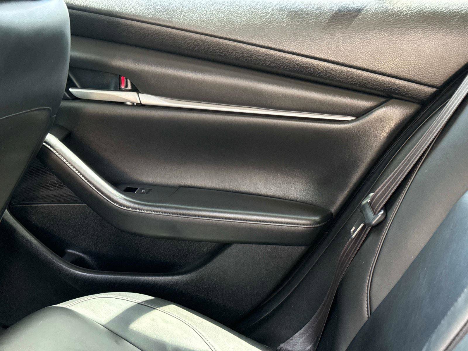 Used 2020 MAZDA MAZDA3 Sedan w/ Select Package image 13