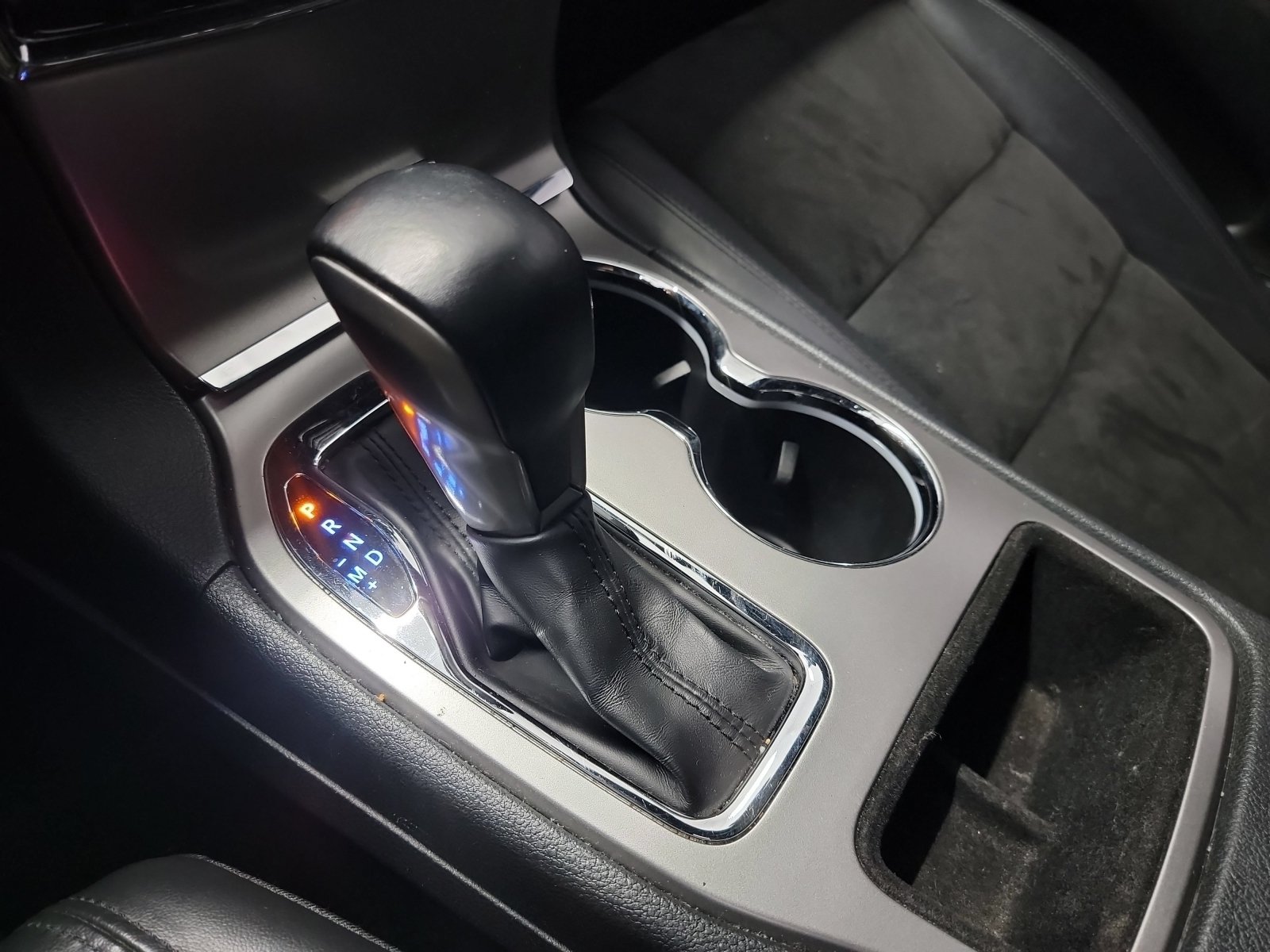 Used 2020 Jeep Grand Cherokee Altitude AWD/4WD image 27