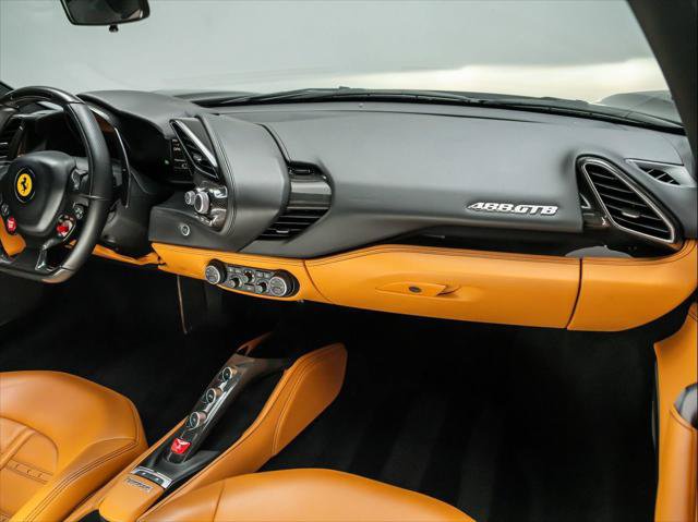 Used 2016 Ferrari 488 GTB RWD image 30