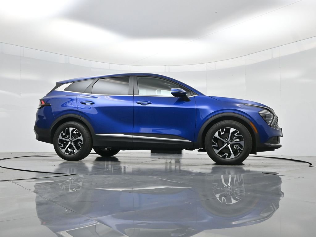 Certified 2024 Kia Sportage EX FWD image 39