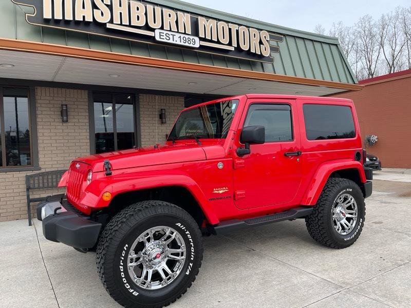 Used 2015 Jeep Wrangler Sahara image 2