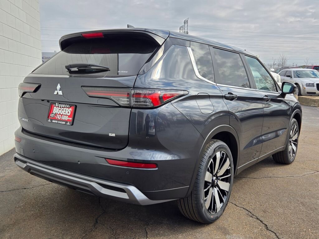 New 2026 Mitsubishi Outlander SE AWD/4WD image 11