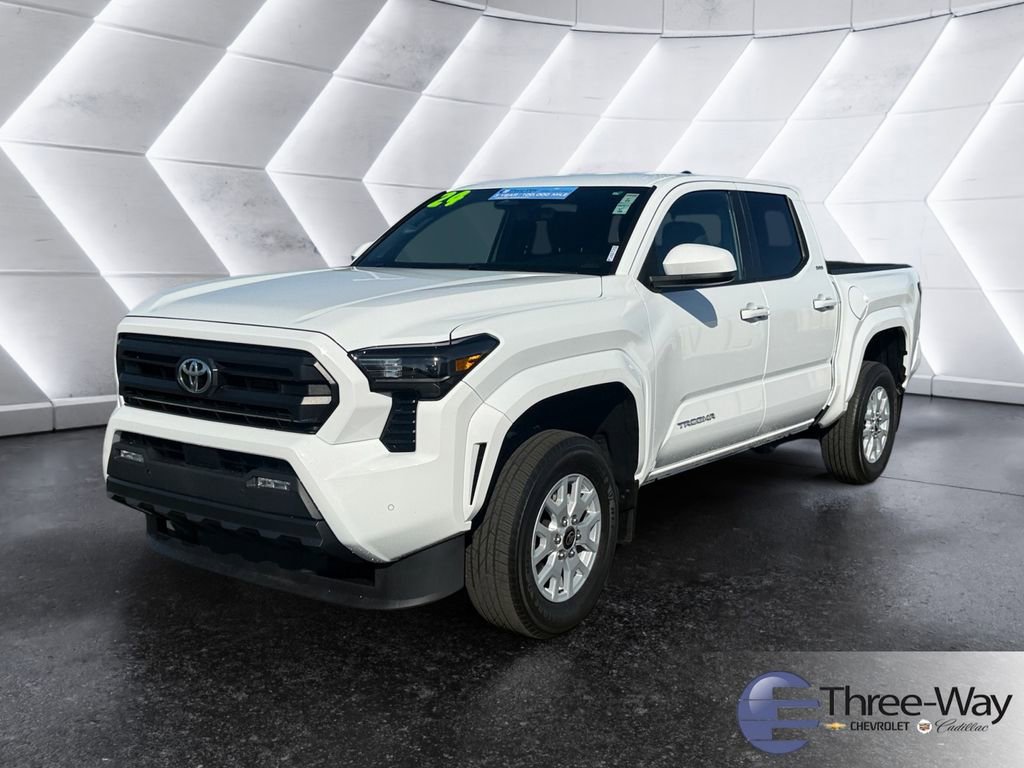 Used 2024 Toyota Tacoma SR5 image 1
