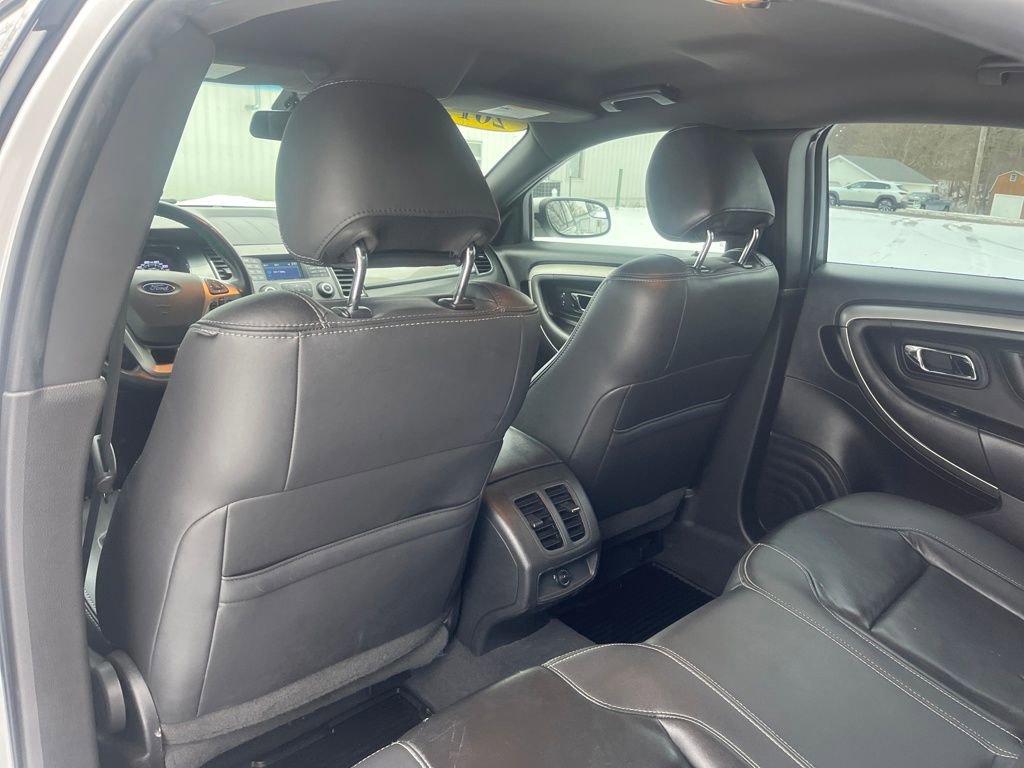 Used 2019 Ford Taurus SEL image 31