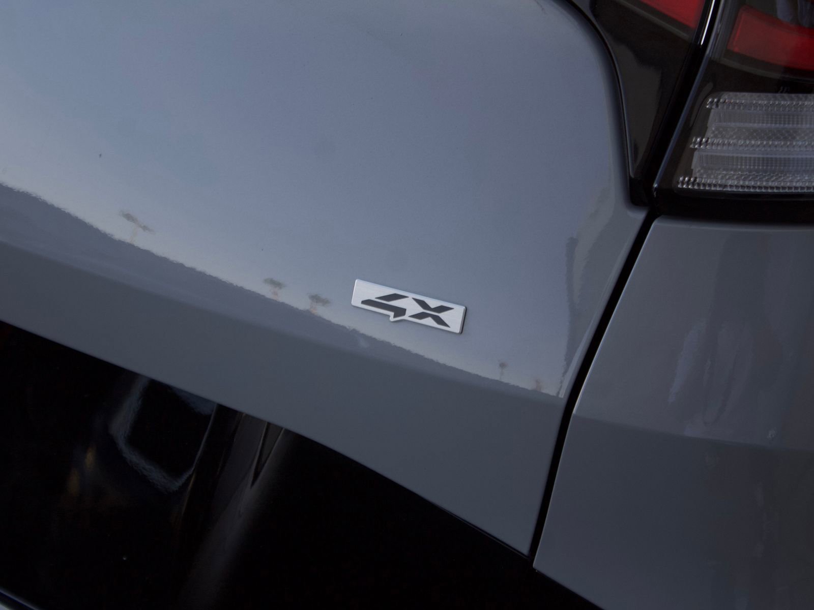 Used 2024 Kia Sportage SX AWD/4WD image 25