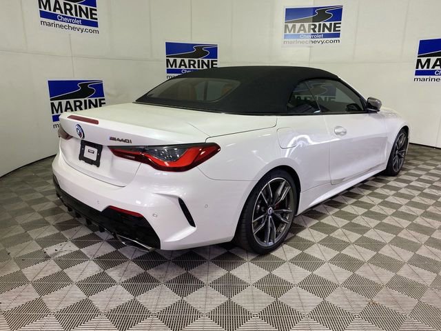 Used 2022 BMW M440i Convertible image 13