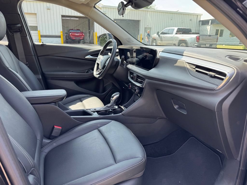 Used 2024 Buick Encore GX Sport Touring w/ Comfort Package FWD image 14