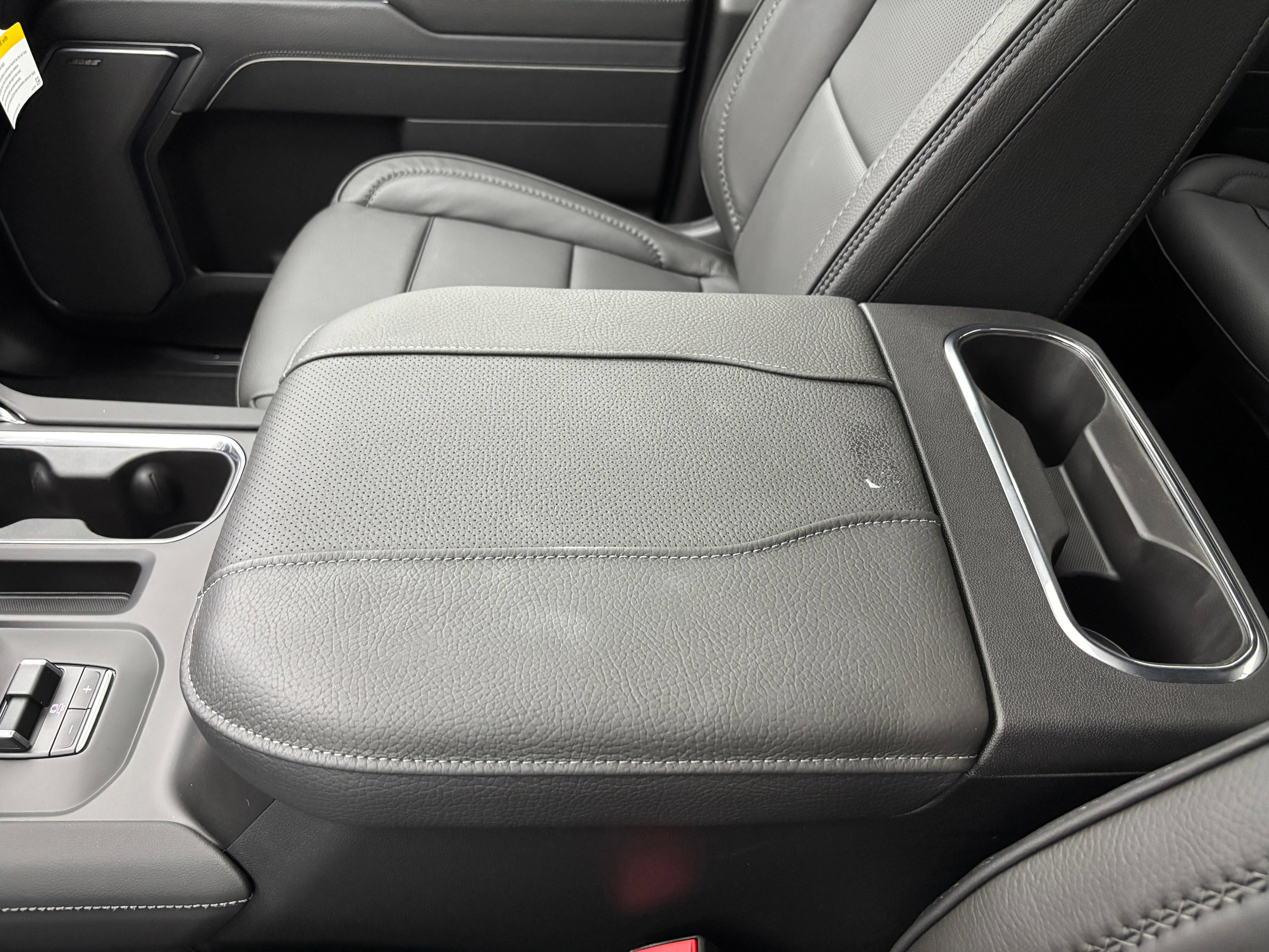 New 2026 GMC Sierra 1500 Denali AWD/4WD image 33