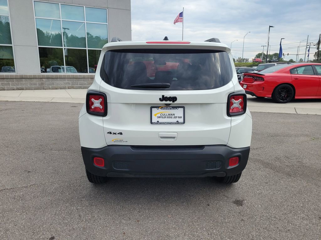 Used 2023 Jeep Renegade Latitude image 4