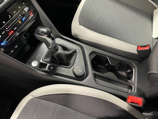 New 2026 Volkswagen Taos SE AWD/4WD image 19