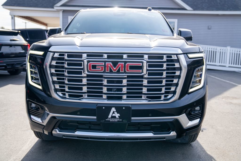 Used 2025 GMC Yukon Denali image 9