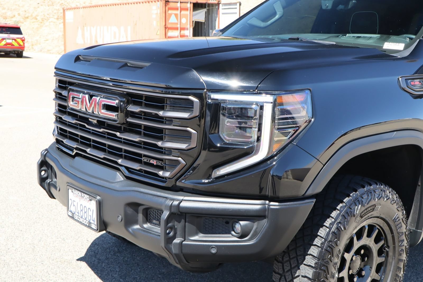 Used 2024 GMC Sierra 1500 AT4X w/ AT4X AEV Edition AWD/4WD image 8