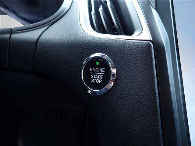 Used 2024 Ford Edge SEL AWD/4WD image 17