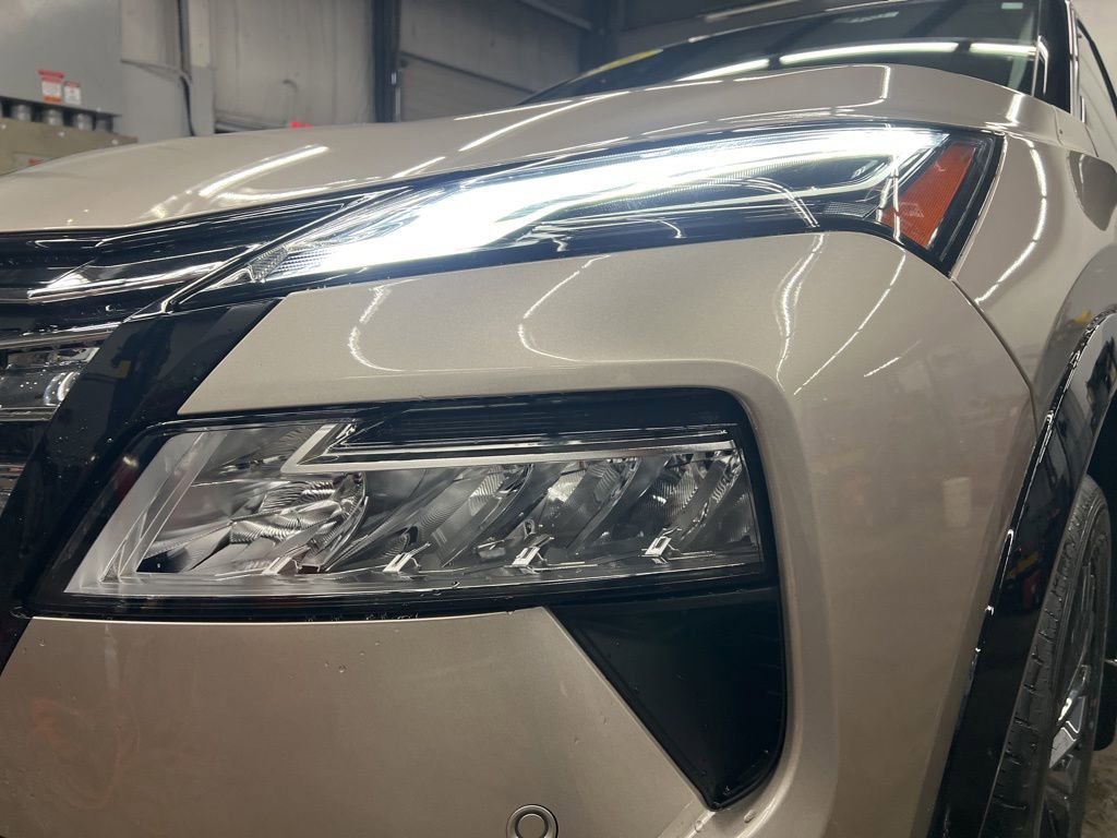 New 2026 Nissan Rogue Platinum w/ Platinum Premium Package image 14