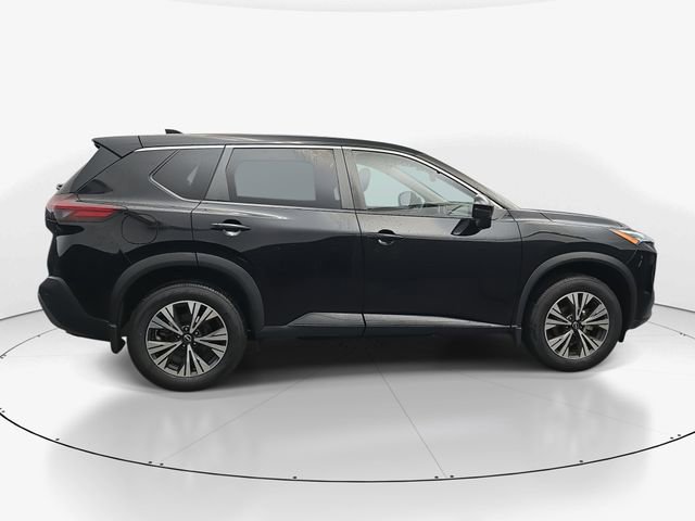 Used 2023 Nissan Rogue SV image 11