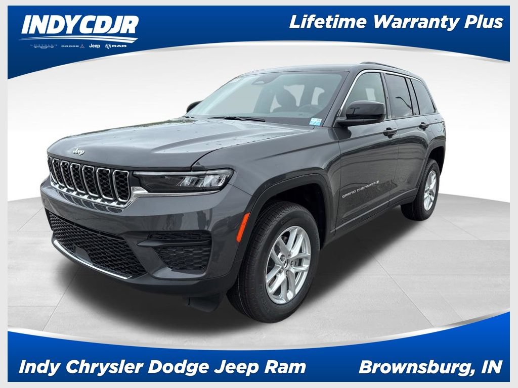 New 2026 Jeep Grand Cherokee Laredo AWD/4WD image 1