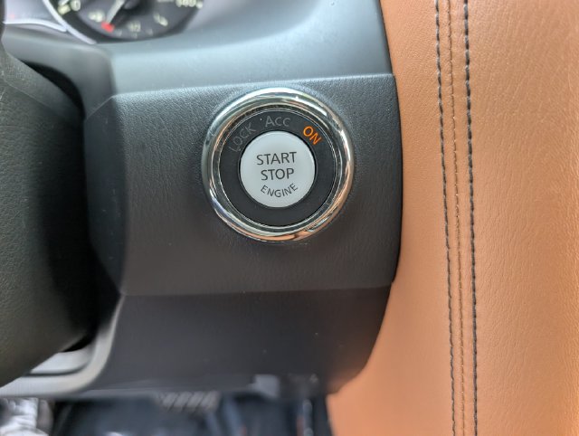 Used 2023 INFINITI QX80 Sensory w/ Cargo Package AWD/4WD image 31